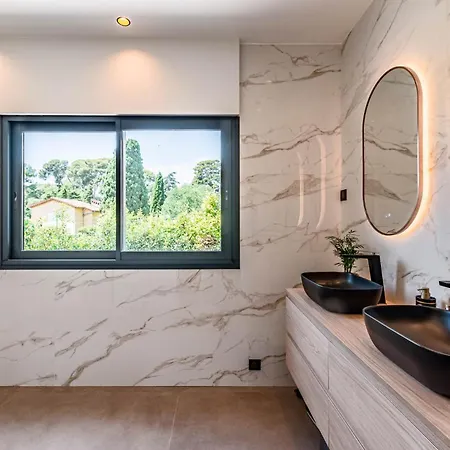 Villa Quartier Oxford Garden & Pool In Ac Cannes