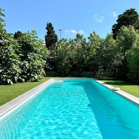 Quartier Oxford Garden & Pool In Ac